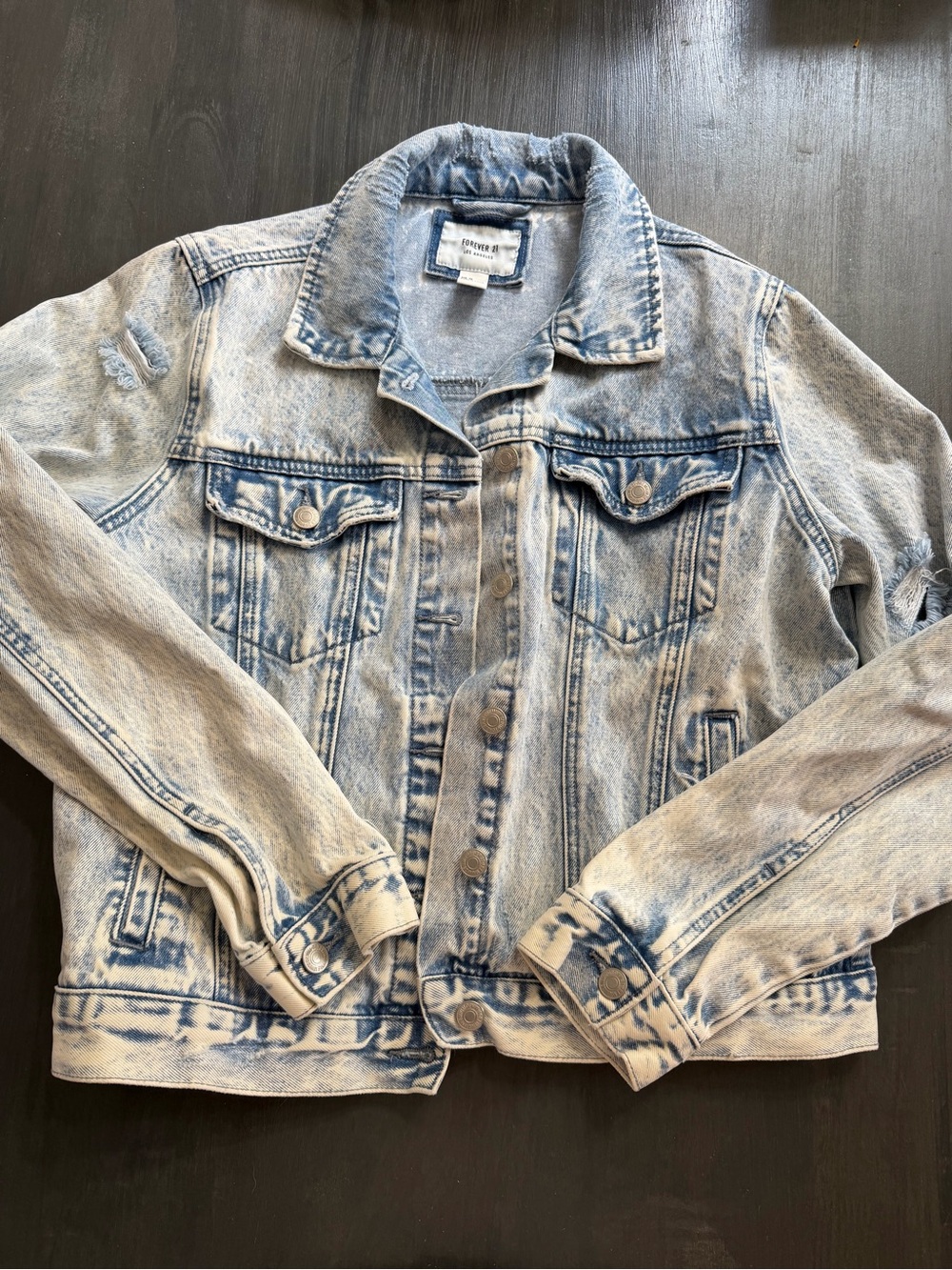 Forever 21 Distressed Light Wash Denim Jacket Size Medium